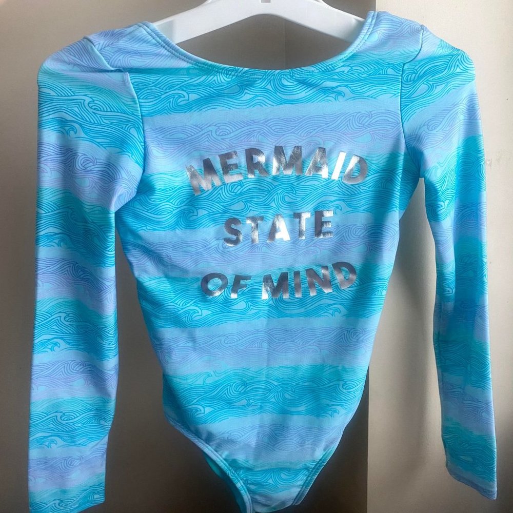 Girl's One piece Swimsuit - Medium (7-8)